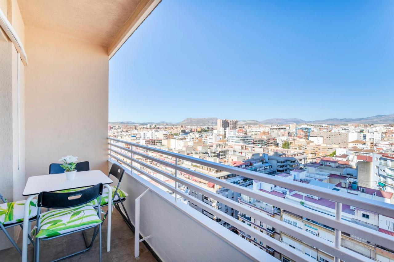 Beach Suite, City & Mountain View Alicante Exterior foto